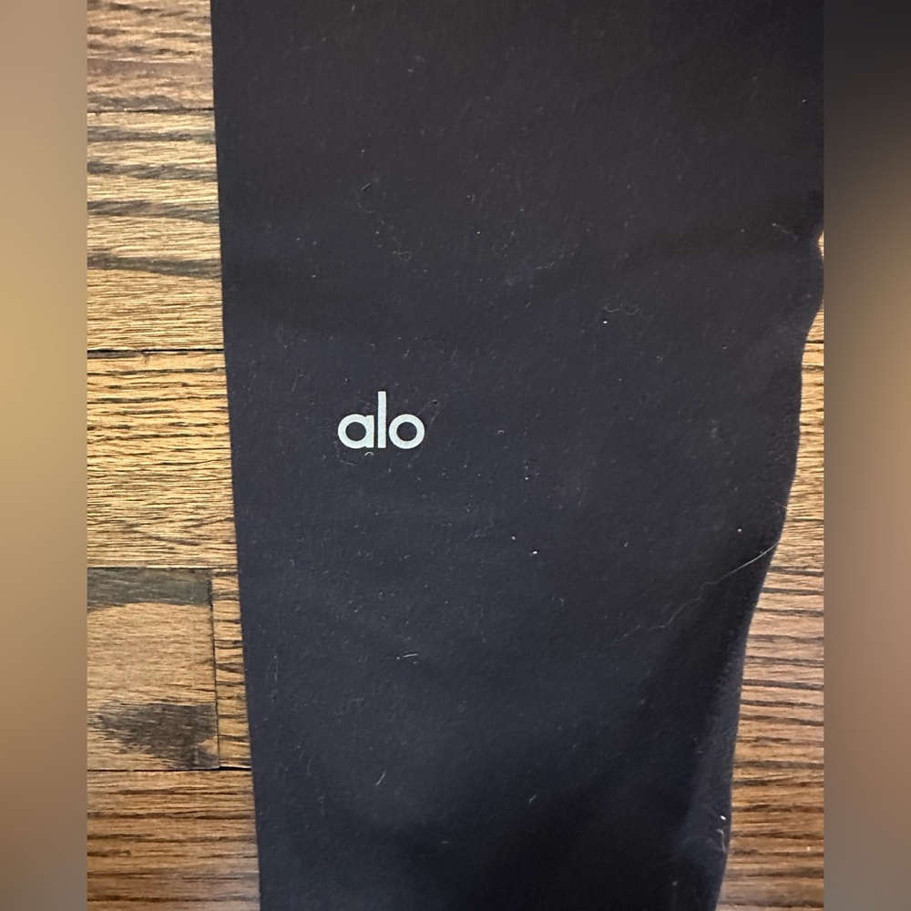 ALO Yoga Women’s Black Leggings capri high waisted Medium